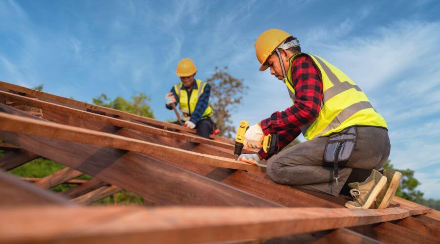 Professional Flat Roofing Installation services in Creston, IA